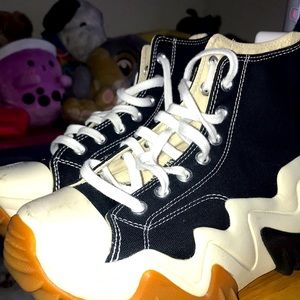 Converse extremely rare